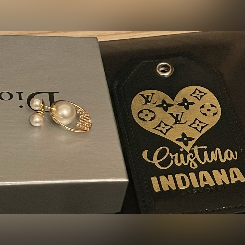 C💕D💕 Pearl Earrings